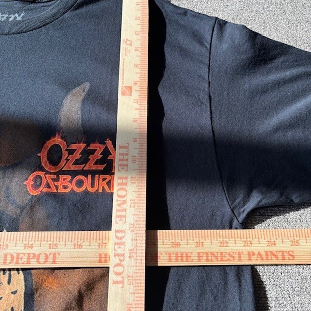 Officially Licensed Ozzy Osbourne Back to the Beginning Bull Tee Men's XL S/S - Picture 5 of 8